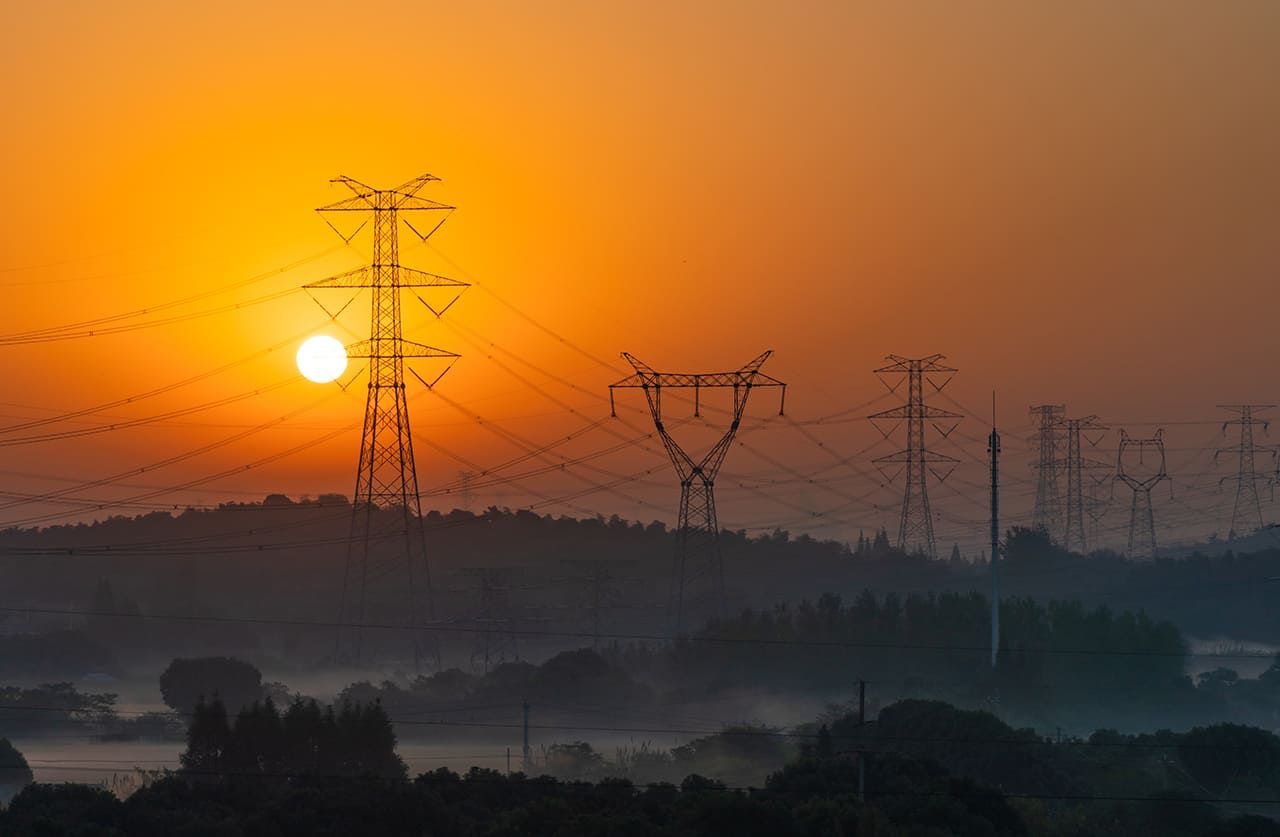Electricity pylons: evolution from wood to steel
