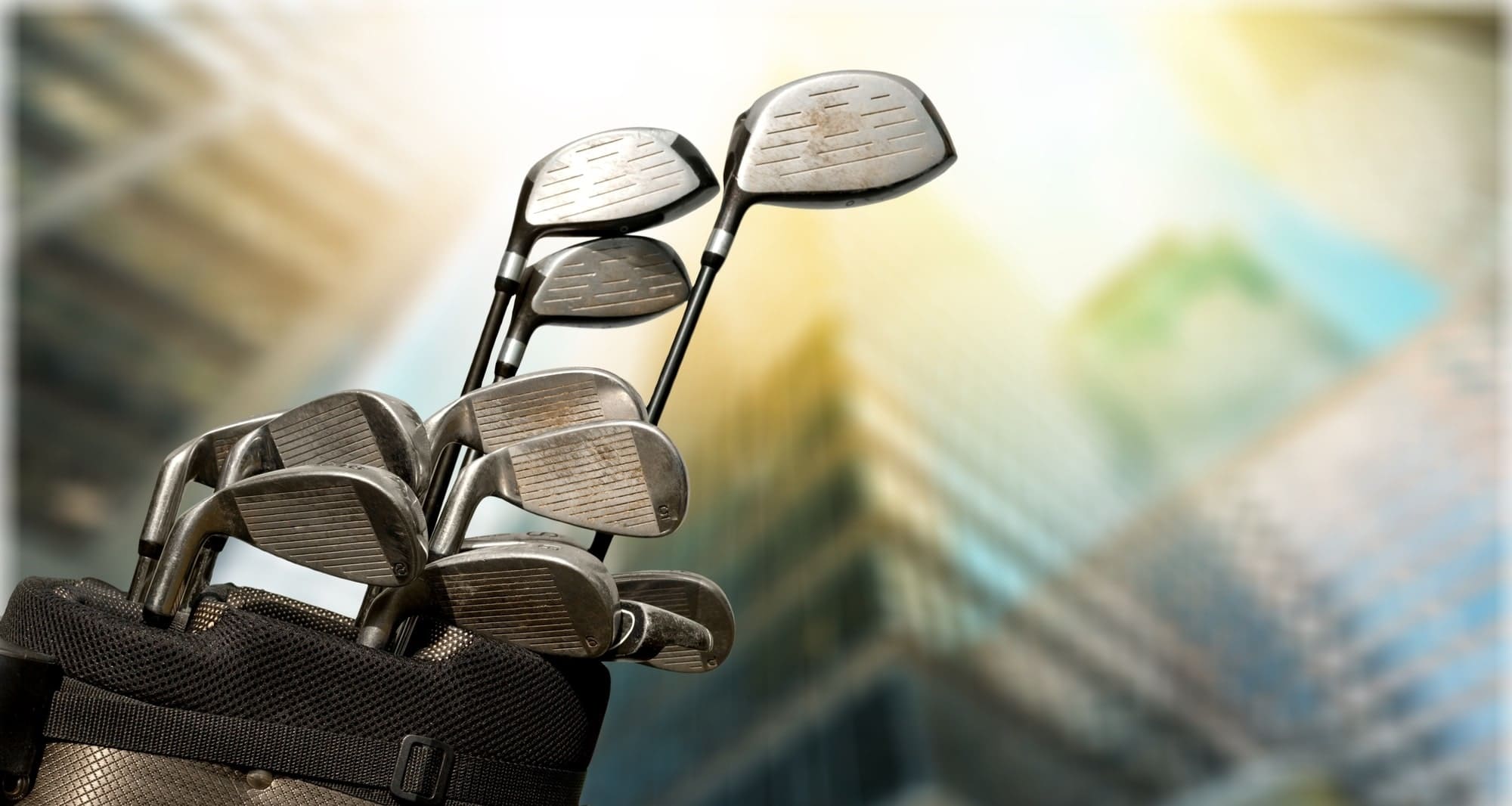 Victorias deportivas: el papel del acero en el golf